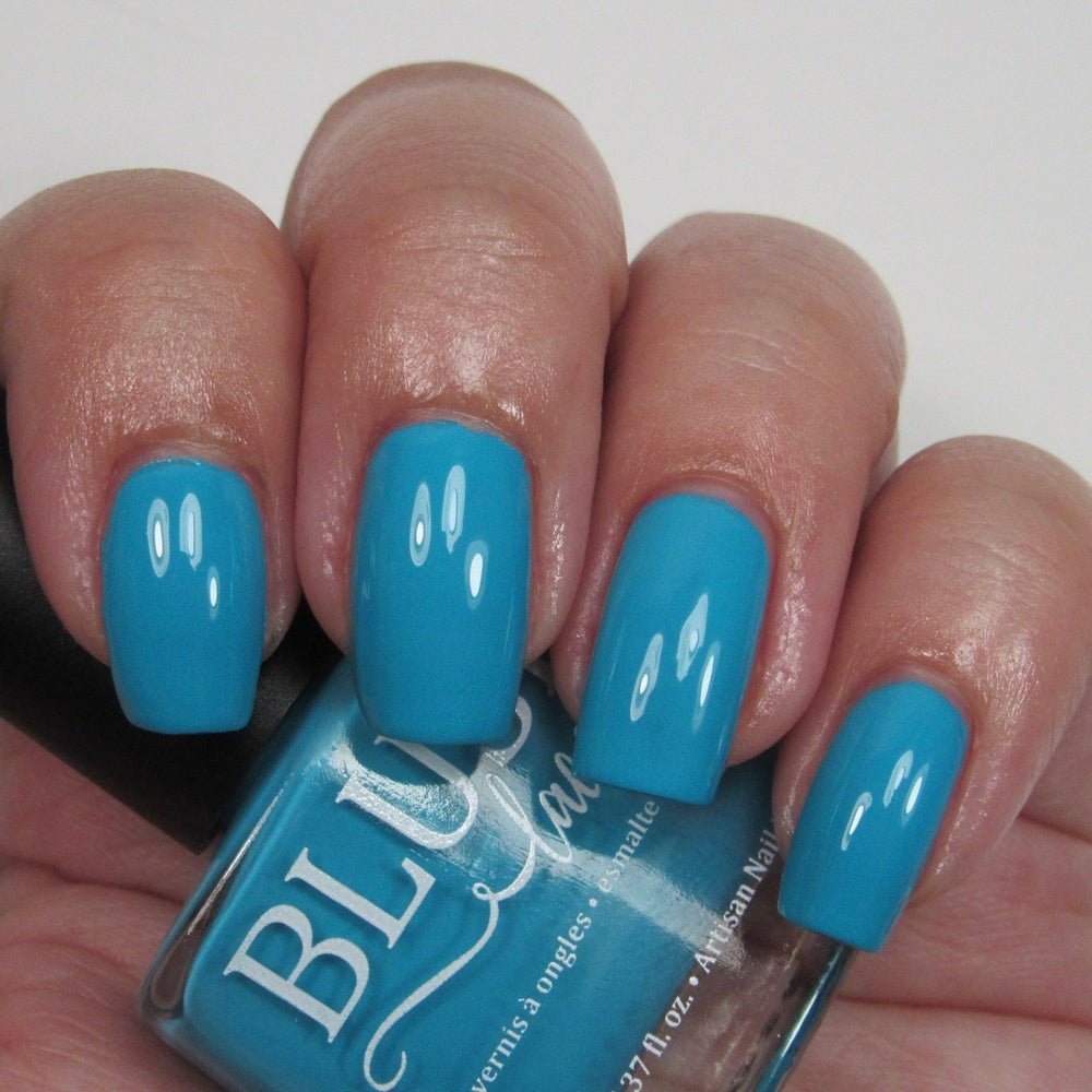 How to make the perfect turquoise nail polish color - Mixify Beauty